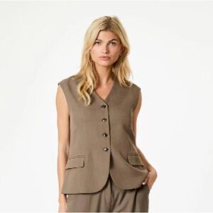 Neo Noir Structured Vest